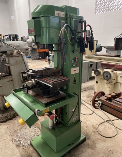 Taladro fresador machueleador 10