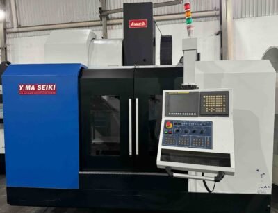 02 Centro de maquinado YAMA SEIKI BM-1020
