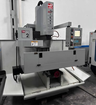 23 Centro de maquinado HAAS TM2 2003