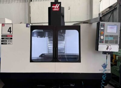 26 Centro de maquinado HAAS VF4 1996 (Control 2004)