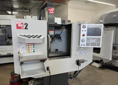 37 Centro de maquinado HAAS MINI MILL 2 2017