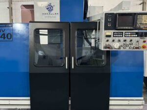 40 Centro de maquinado MORI SEIKI MV40 1990